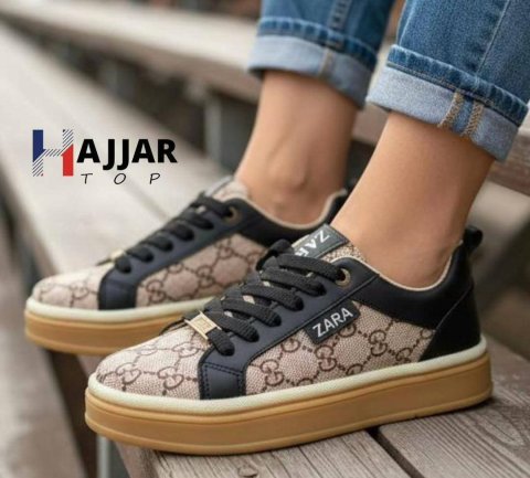 حذاء نسائي رباط