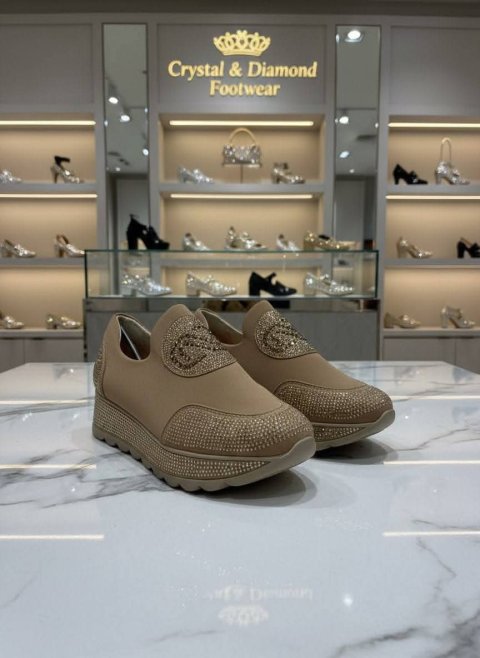 حذاء اجنبي 3