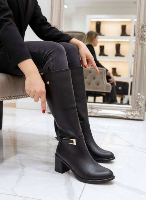 حذاء ساق طويلة 18