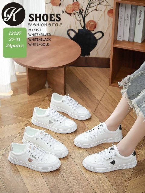 حذاء نسائي أنيق