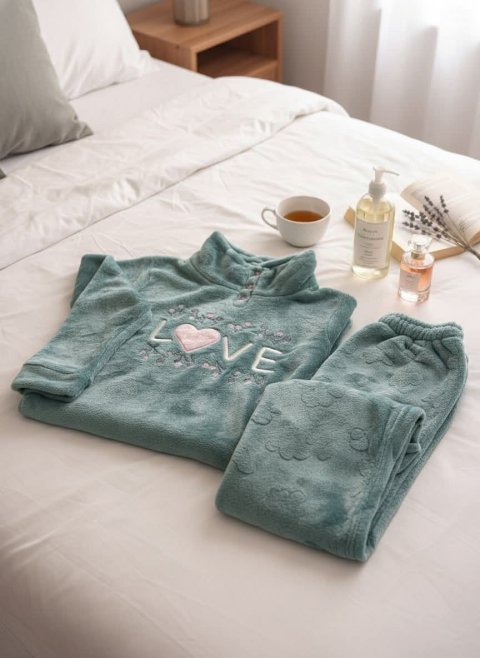 بيجاما فرو 10