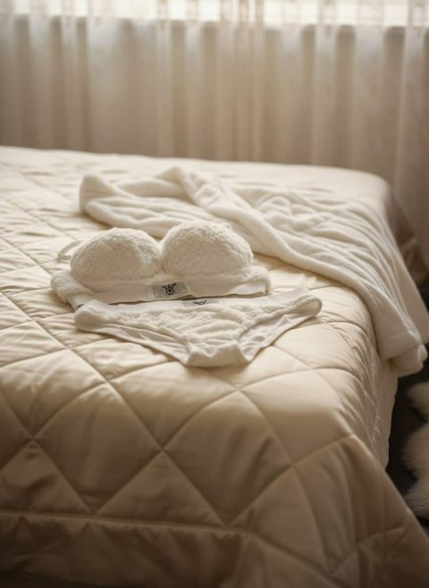 طقم سوتيان أجنبي 4