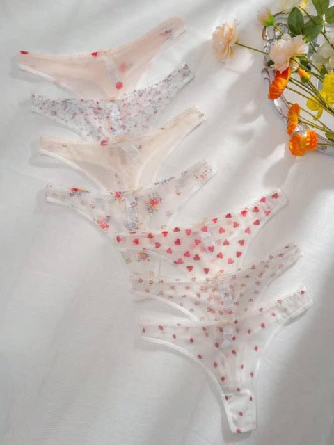 سلبيات نسائية أجنبية 7