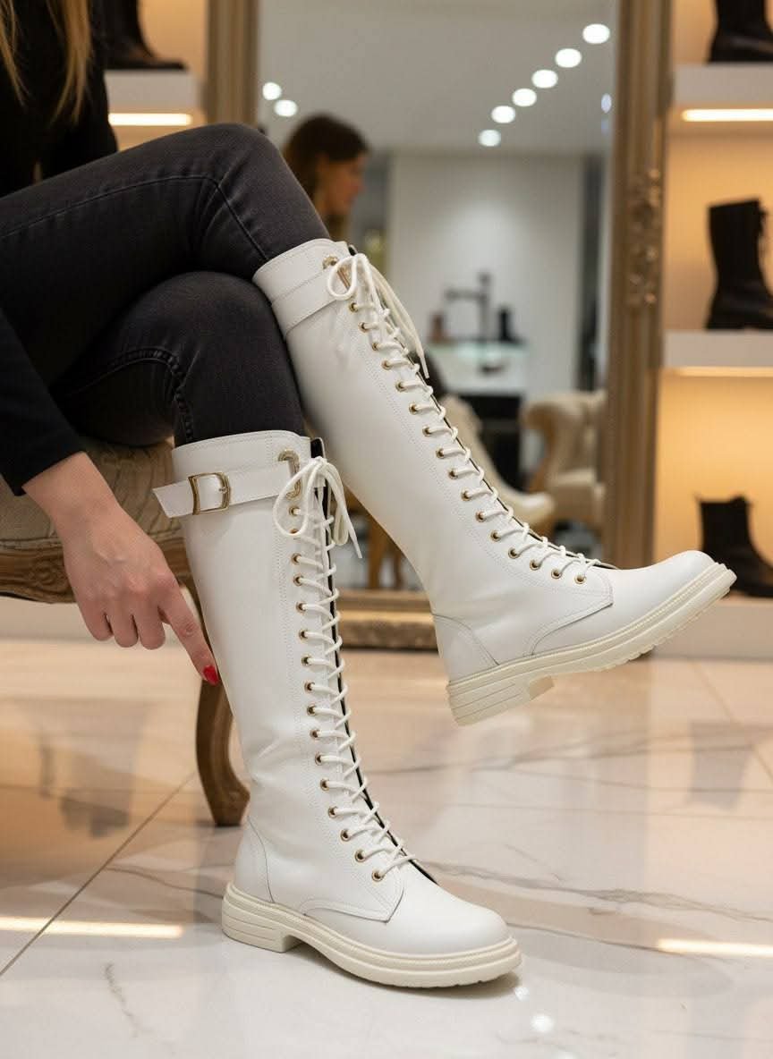 حذاء ساق طويلة