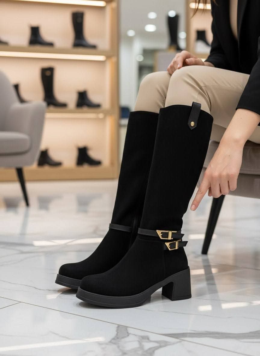 حذاء ساق طويلة