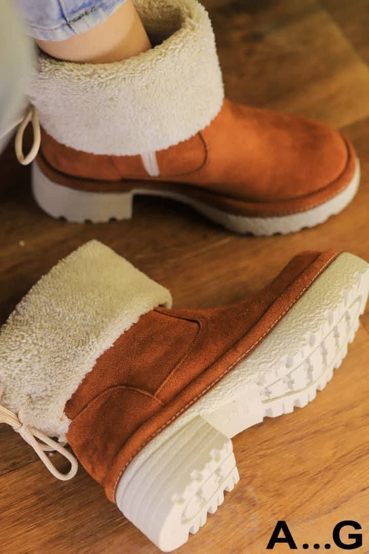 حذاء نسائي شتوي