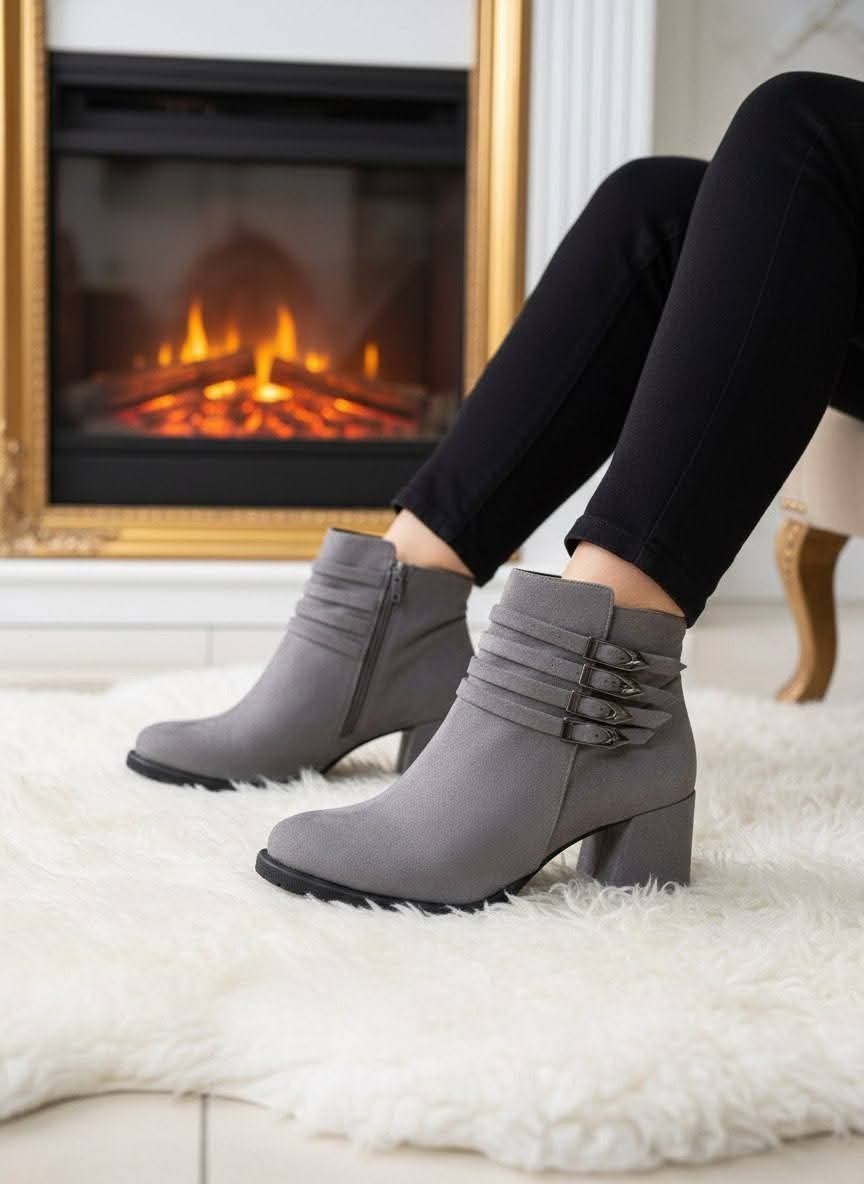 حذاء نسائي شتوي