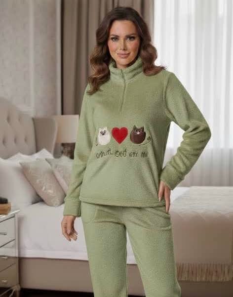 بيجاما فرو ناعمة