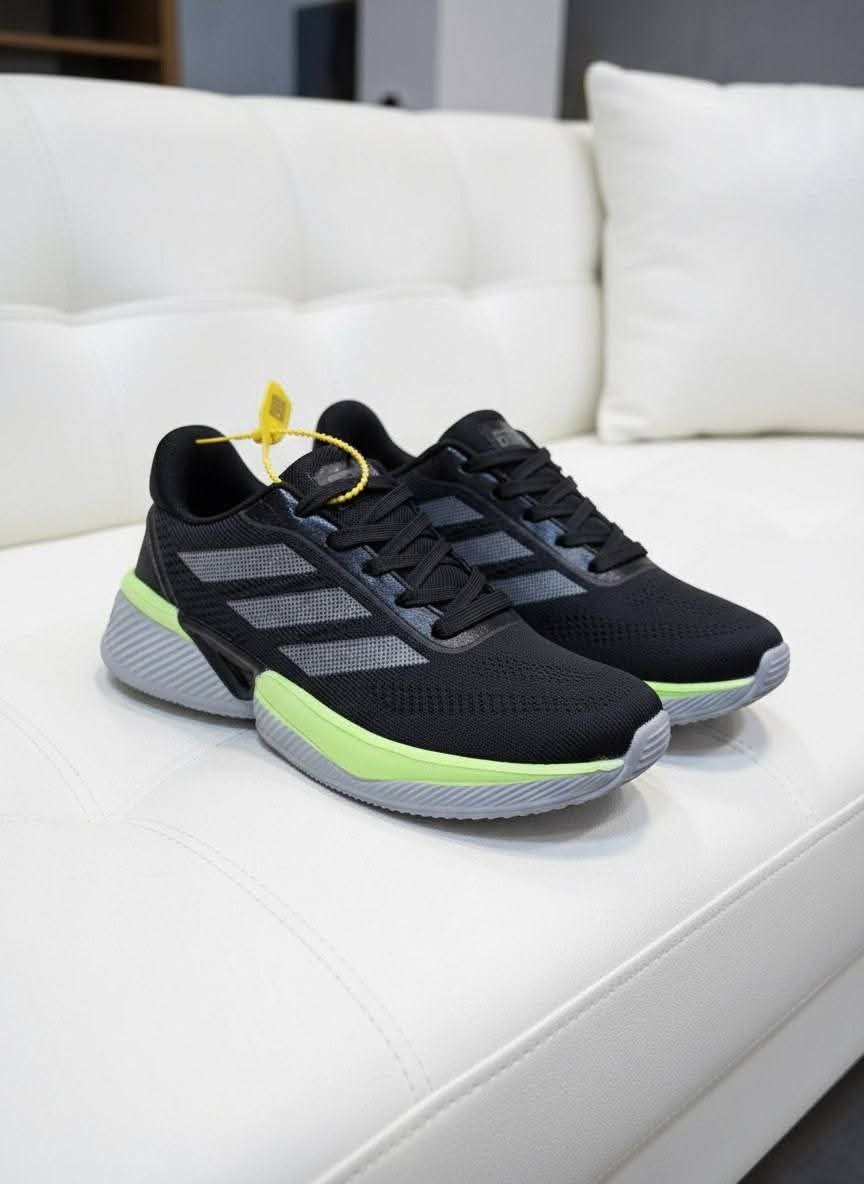 حذاء مستورد فيتنامي للشباب 4