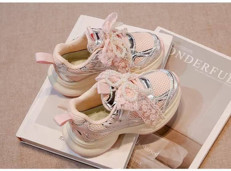 حذاء بناتي مع بكلة ولولو 4