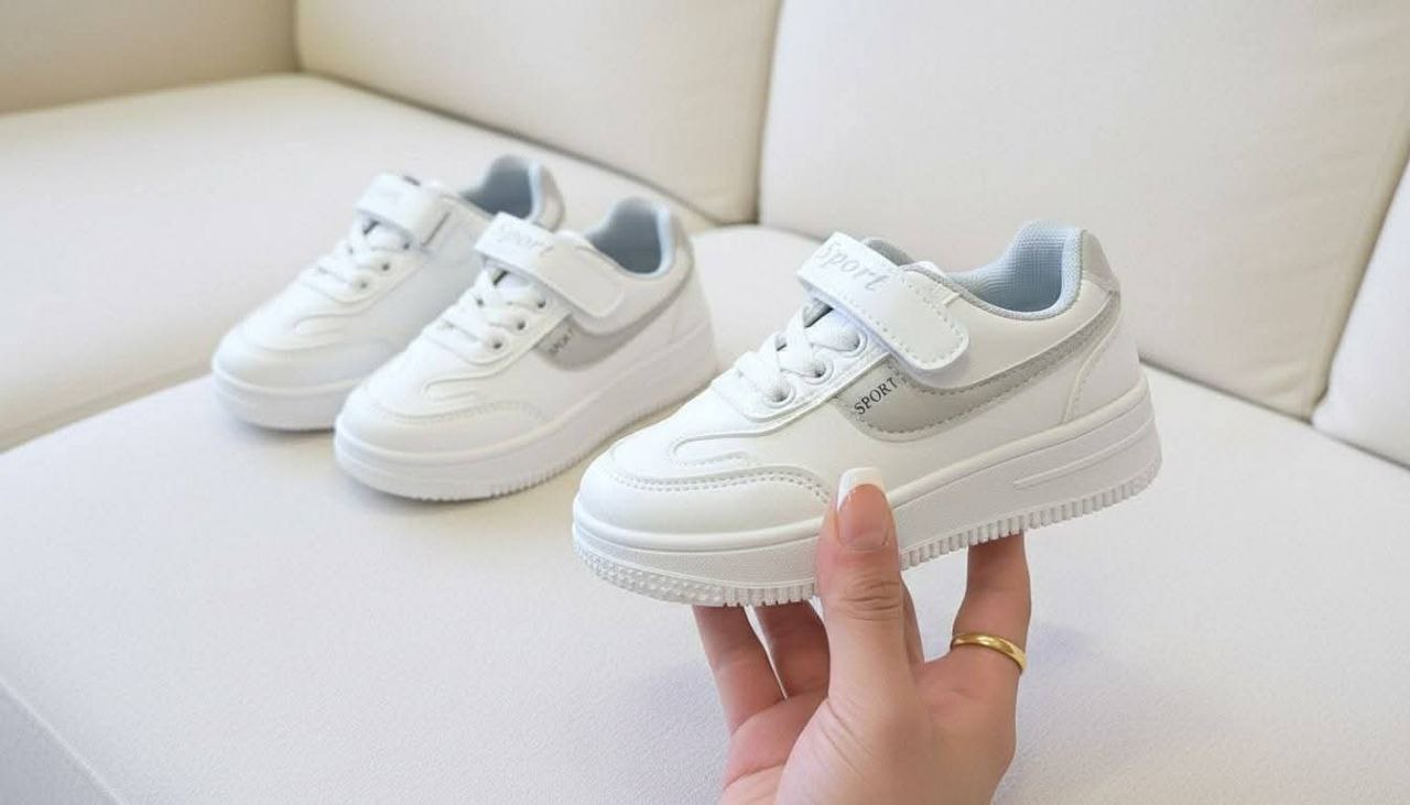 حذاء ولادي مستورد ناعم