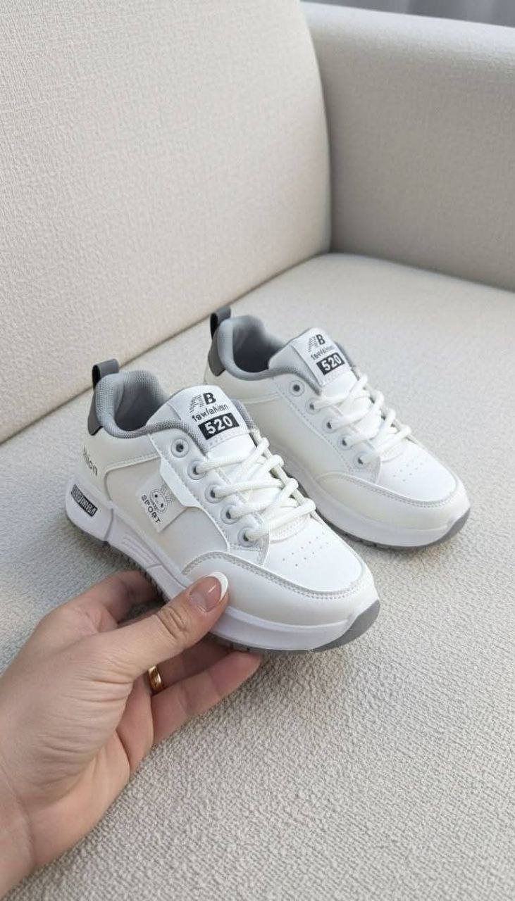 حذاء للأولاد مستورد دعسة طبية 3