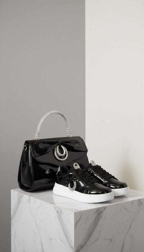 حذاء وحقيبة هدية العيد للصبايا