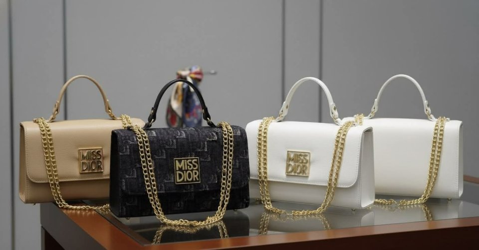 حقائب الأناقة للصبايا