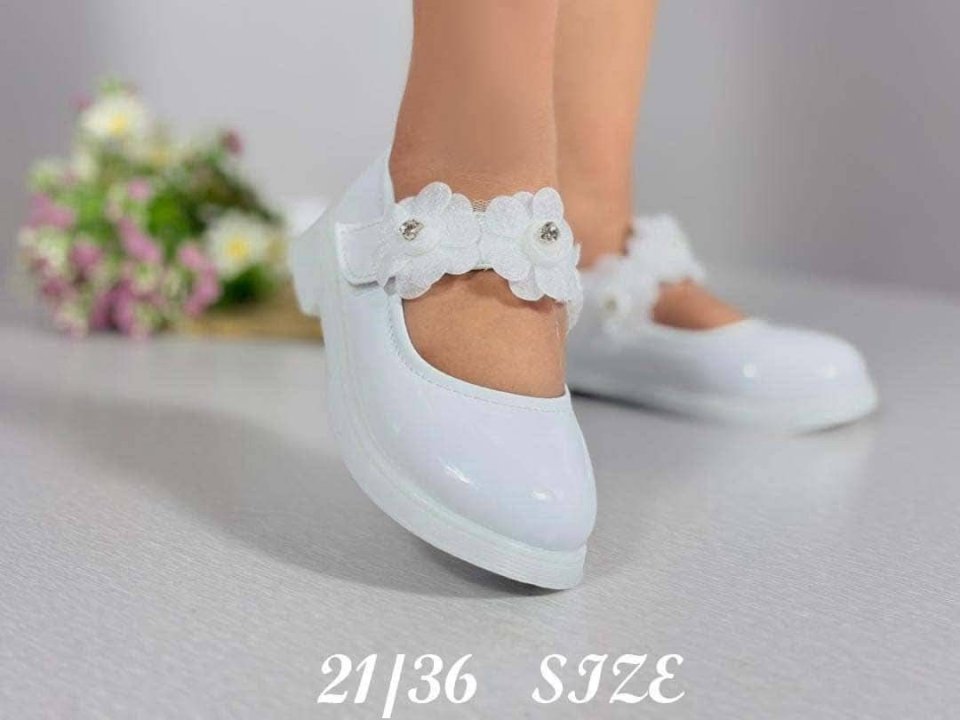 حذاء بناتي للاطفال