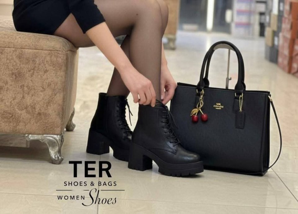 حذاء شتوي أنيق